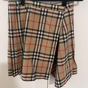 Burberry Vintage Pleated Skirt